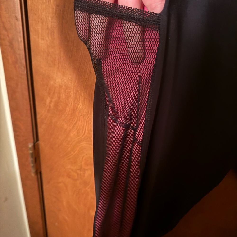 Bebe capris - Picture 2 of 4
